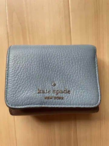 kate spade 3단 폴더형 지갑 라이트 그레이