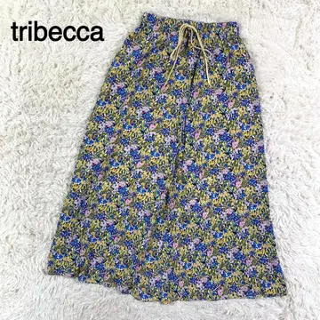 tribecca 꽃무늬 플레어 스커트