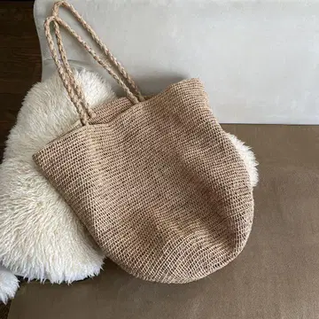 이에나 라피아 뜨개질 바스켓백