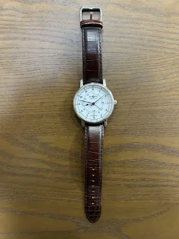 Zeppelin Nordstern GMT 화이트 다이얼