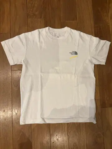 THE NORTH FACE 화이트 티셔츠