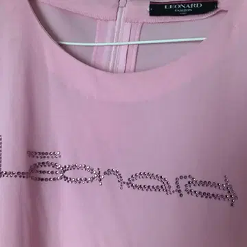 레오나르 큐빅 티셔츠 M