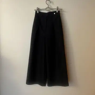 YEAR 안비덱 턱 와이드 팬츠