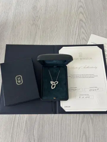 Harry Winston 릴리 클러스터