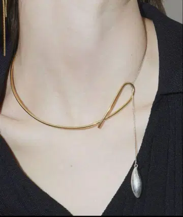 loni 씨앗 비대칭 목걸이