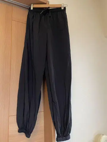 나곤스탠스 캐주얼 팬츠 롱 바지 M 여성용 블랙 나일론