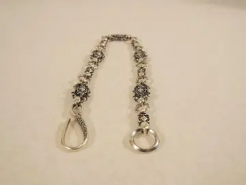 sara finchley wallet chain 사라 핀치리