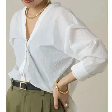 Loungedress 펄 V 블라우스 긴팔 화이트 프리 사이즈