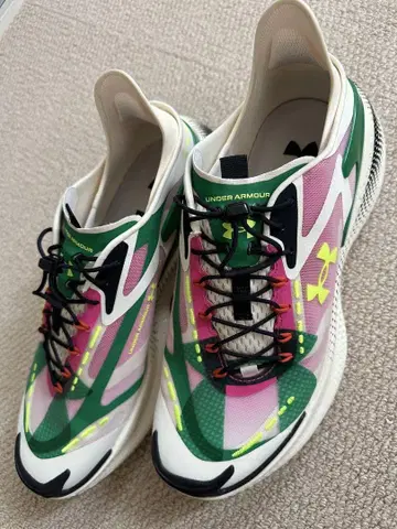 언더아머 UNDER ARMOUR ECHO 스니커즈 27cm
