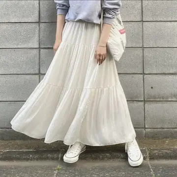 KALENO 티어드 스커트 화이트