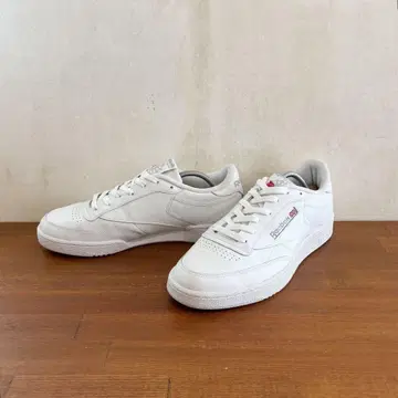 컨디션 최상 리복 클럽 C 화이트 27.0cm 천연 가죽