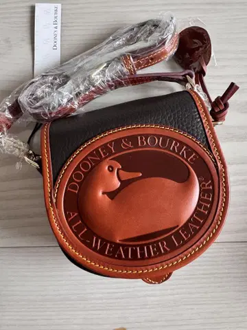 Dooney & Bourke 메신저 백