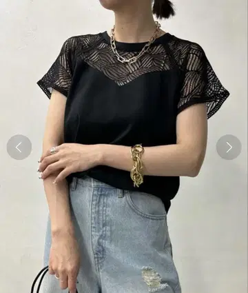 DouDou 레이스 소매 블랙 티셔츠