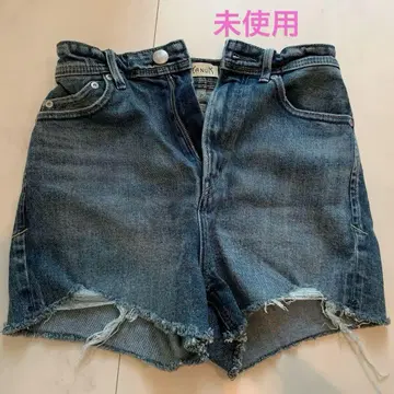 미사용 새상품 야누크 데님 숏팬츠