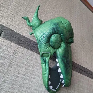 다이너소어 모자