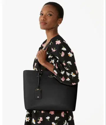 kate spade 퍼펙트 라지 토트