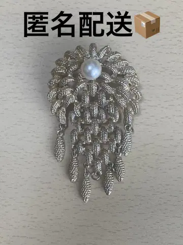 브로치