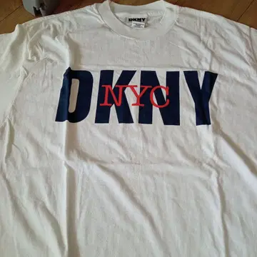 90s DKNY NYC 다나 캐런 로고 티셔츠 화이트 USA제 XL