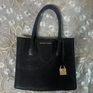마이클코어스 핸드백 여성용 Michael Kors 블랙