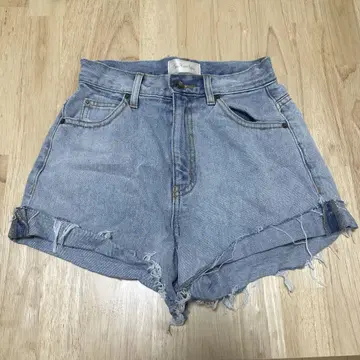 Sea Room Lynn 데님 숏 팬츠 23인치