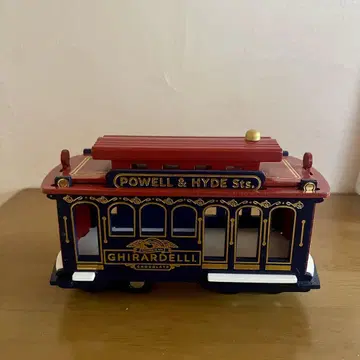 Ghirardelli 케이블카 모형