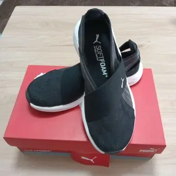 새상품급! PUMA SOFTFOAM+ 슬립온 블랙 24cm! 여름에 딱!