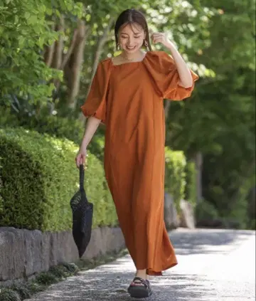 부즈루드 marie 씨 콜라보 퍼프 슬리브 원피스