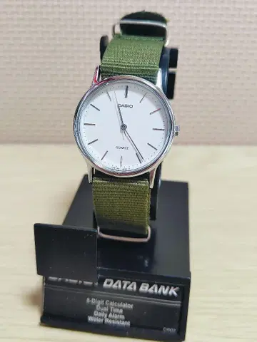 VINTAGE 1987's CASIO MQ-366 쿼츠 손목시계