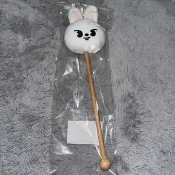 Stray Kids Leebit 어깨 두드리는 막대기
