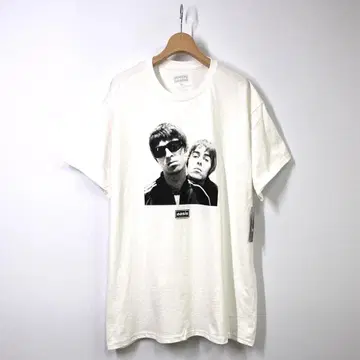 새상품 OASIS 오아시스 반팔 티셔츠 2024 XL 사이즈 화이트 흰색