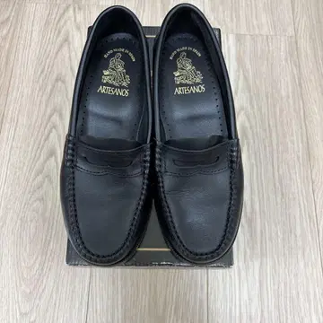 ARTESANOS 로퍼