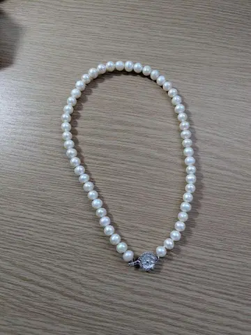 화이트 펄 목걸이