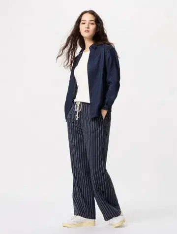 유니클로 린넨 블렌드 이지 팬츠 M 사이즈 네이비 스트라이프