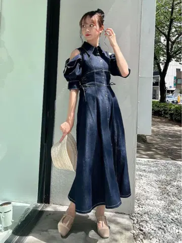 dazzlin 오픈 숄더 데님 원피스