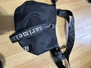 마리메코 블랙 숄더백