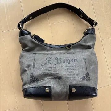 불가리 숄더백 그레이/블랙