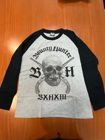 Bounty Hunter 래글런 셔츠