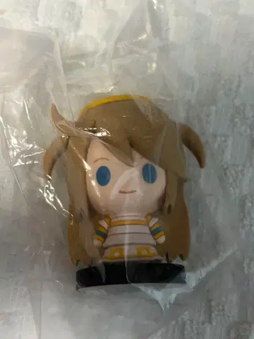 몬드리 우리엘 피규어