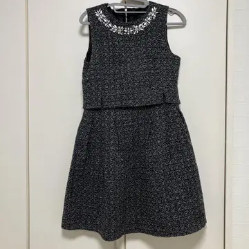 tocco claset 슬리브리스 무릎 기장 원피스