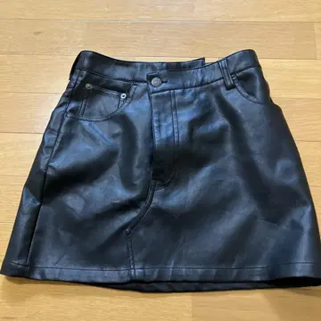 CHICO CHICO 블랙 미니 스커트