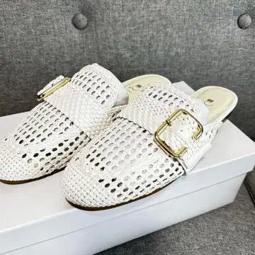 다이애나 23cm 화이트 메쉬 사보 샌들