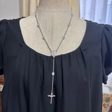 D&G 돌체&가바나 목걸이 십자가