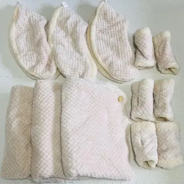 3개 3세트 세 쌍둥이 코디 플리스 퀼팅 세트 크림색