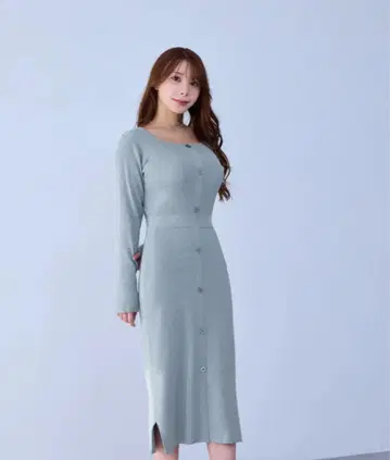 오버이 overE 타이트한 프론트 버튼 리브 니트 원피스