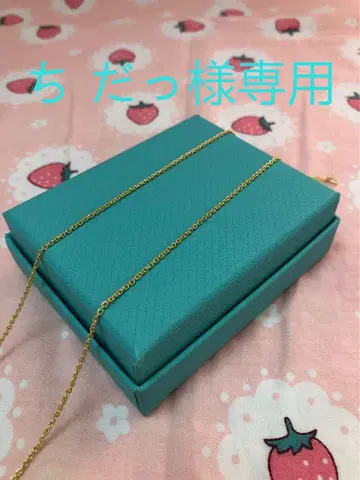 컨디션 최상 목걸이 골드 컬러 (모에카)