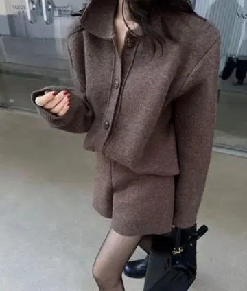 브라운 니트 셋업