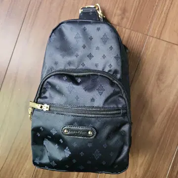 블랙 나일론 백팩 2 포켓