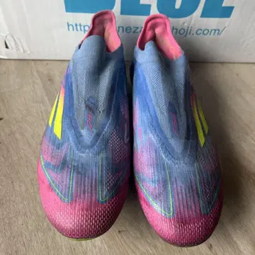 축구화 F50 천연 잔디용 하자품