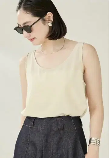 새상품 Plage FLUID TANK 블라우스 내추럴