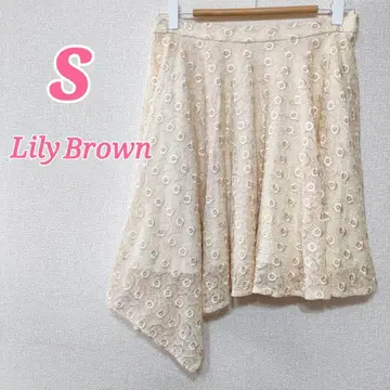 Lily Brown 아이보리 플레어 스커트 S 비대칭 캐주얼